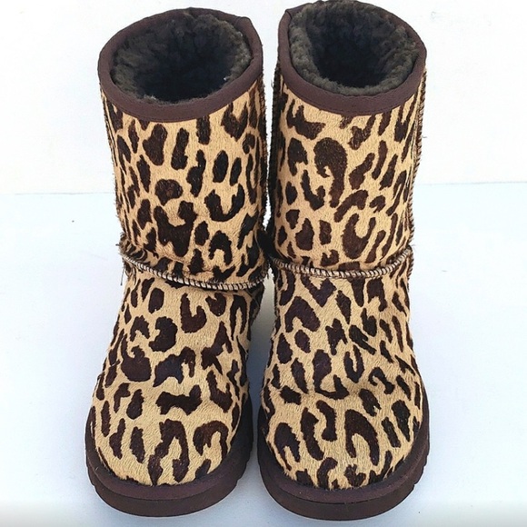 UGG Classic Short Boot Calf Hair Exotic Cheetah Print Leather Women's Size 5 - Picture 2 of 8